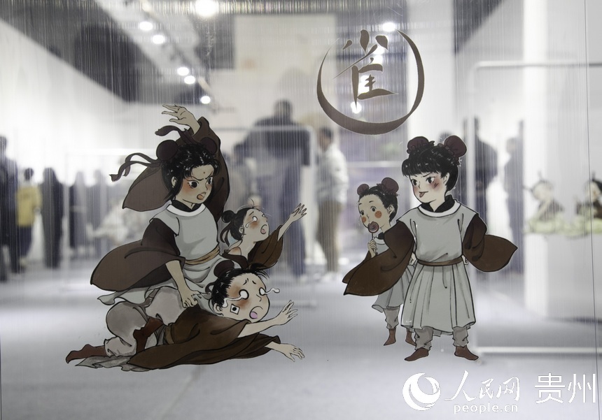 現(xiàn)場展出的部分作品。人民網(wǎng) 龍章榆攝