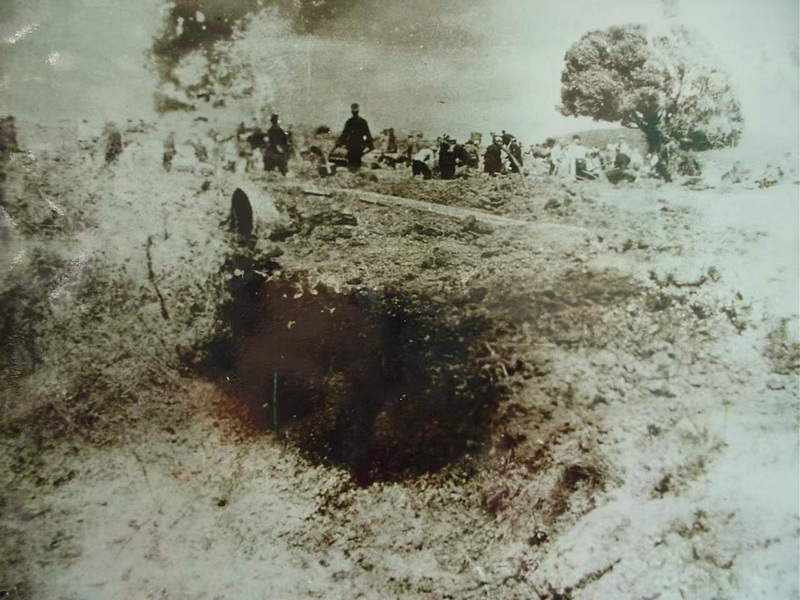 1958年8月貴州鋁廠破土動工 （白云區(qū)檔案館供圖）。.jpg