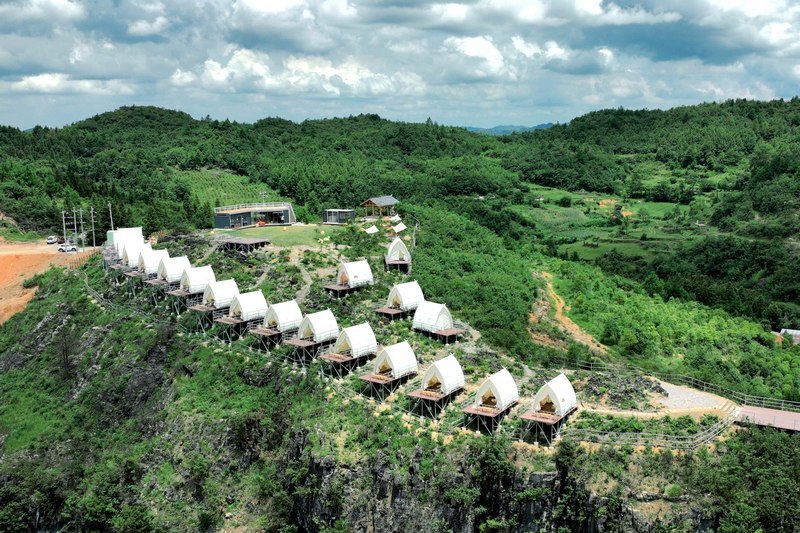 凱里市洛棉村露營基地全貌。凱里市爐山鎮(zhèn)供圖