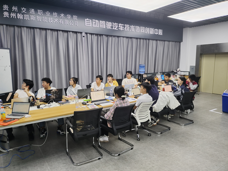 4貴州交通職業(yè)技術學院團隊培訓參賽場景。貴州交通職業(yè)技術學院供圖