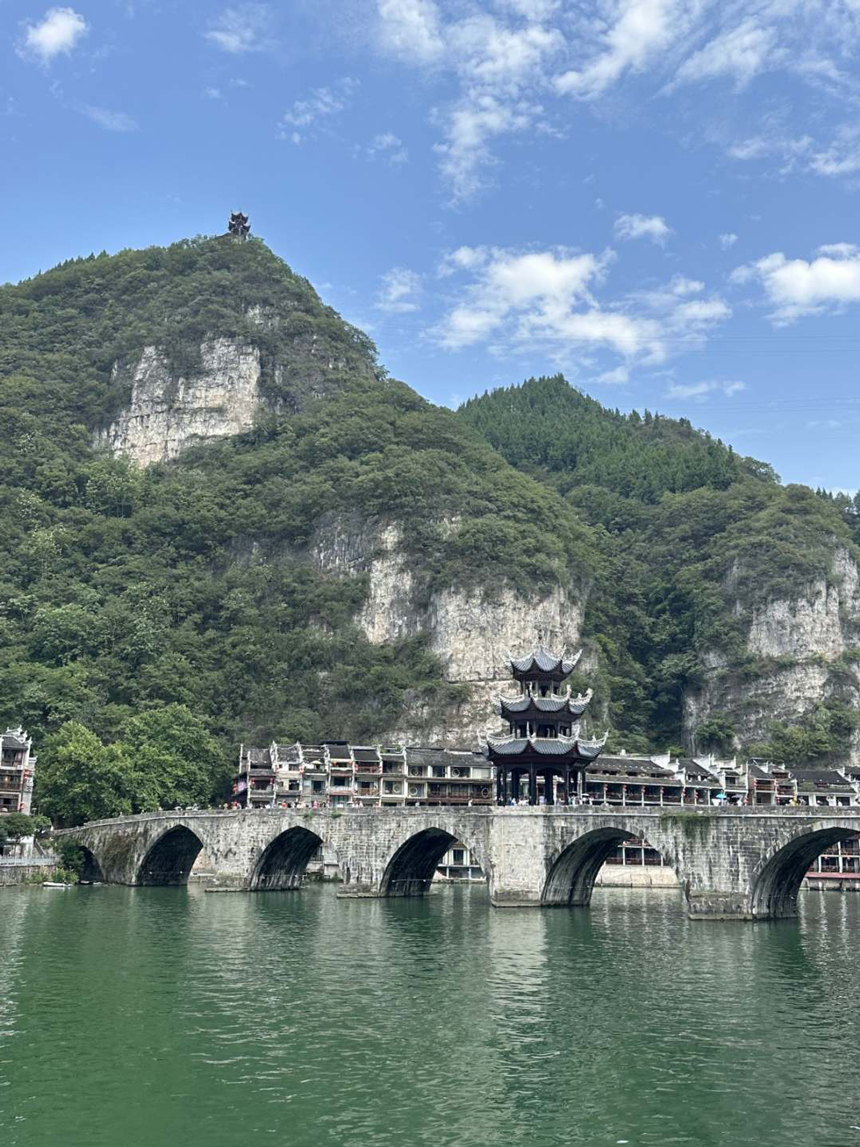 圖為鎮(zhèn)遠美景。顧蘭云攝
