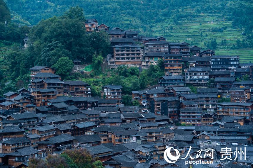 西江千戶苗寨。人民網(wǎng) 陽(yáng)茜攝