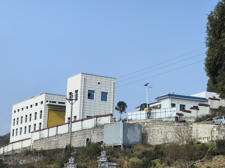 火石鎮(zhèn)集鎮(zhèn)供水大景。