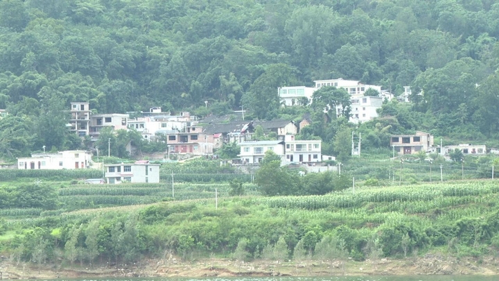 普定縣坪上鎮(zhèn)石板村.jpg